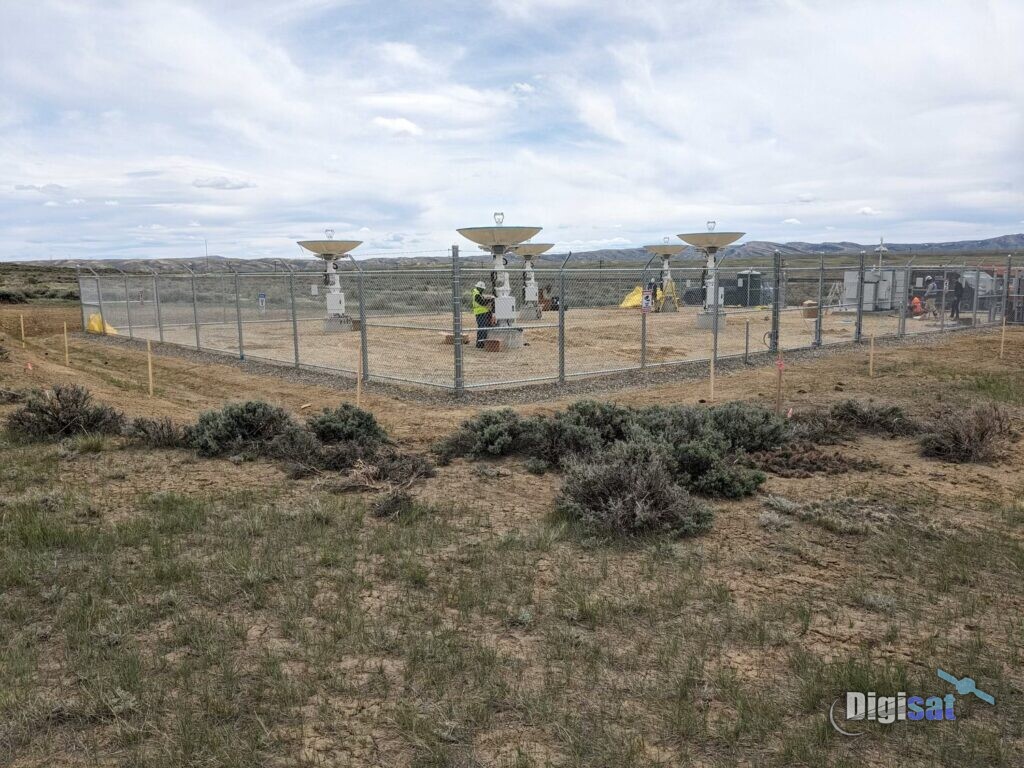 Gateway antennas installed inside a fenced site